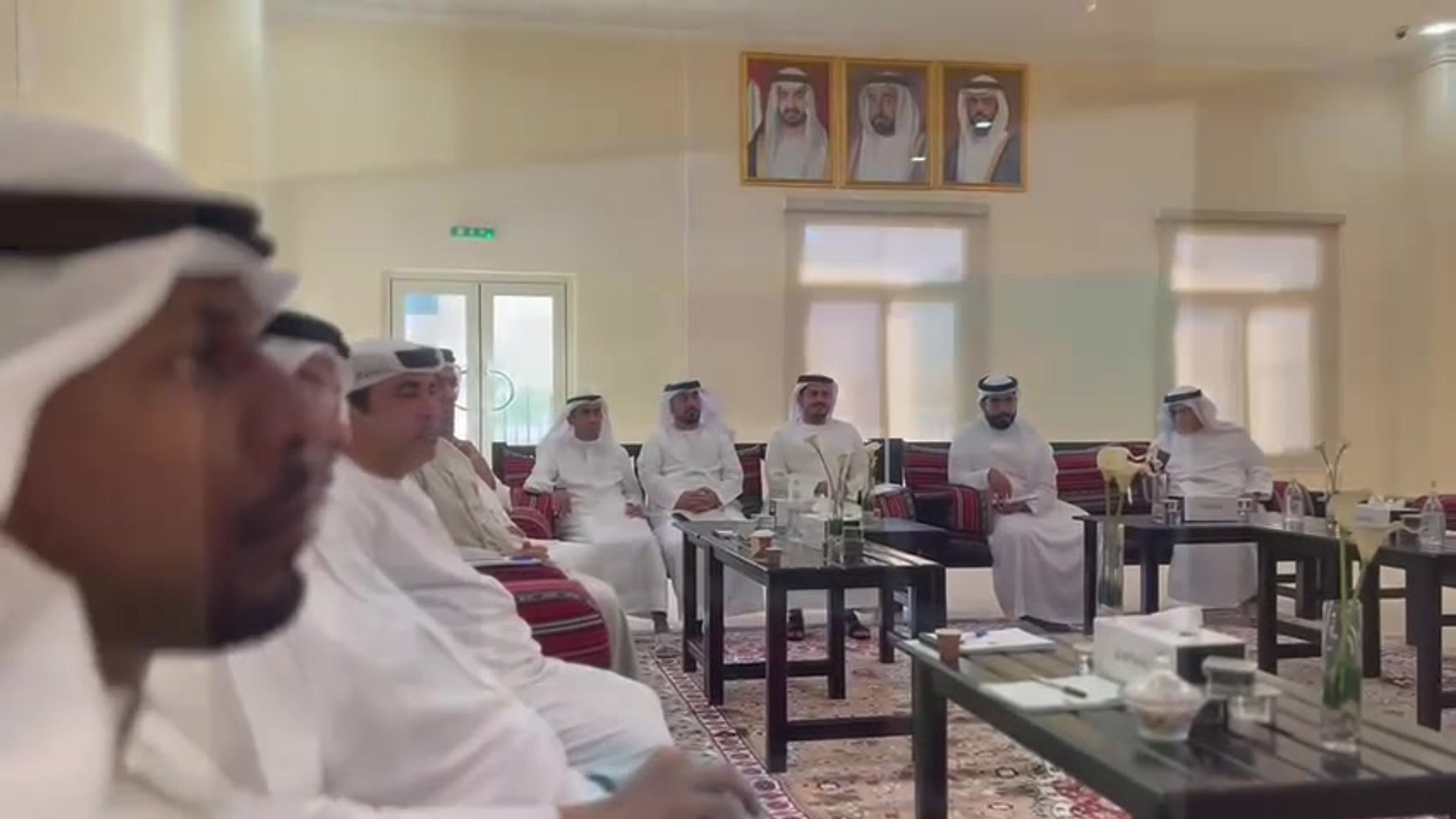 مقاطع الفيديو